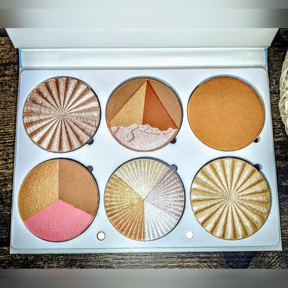 Bundle Of OFRA Pro Palette 1&2 - Picture 2 of 9